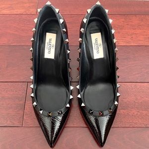 Valentino Rockstud Black Patent Pump